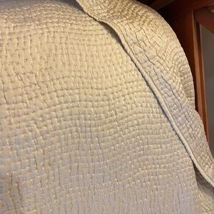 Rachel Ashwell SILK Shabby Chic spread 100 x 88 pick stitch